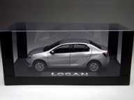 Miniatura Renault Logan - clique para ampliar