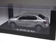 Miniatura Renault Logan - clique para ampliar
